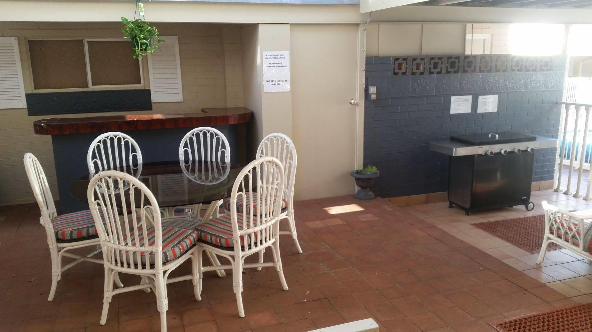 Clifford Park Motor Inn Toowoomba Buitenkant foto