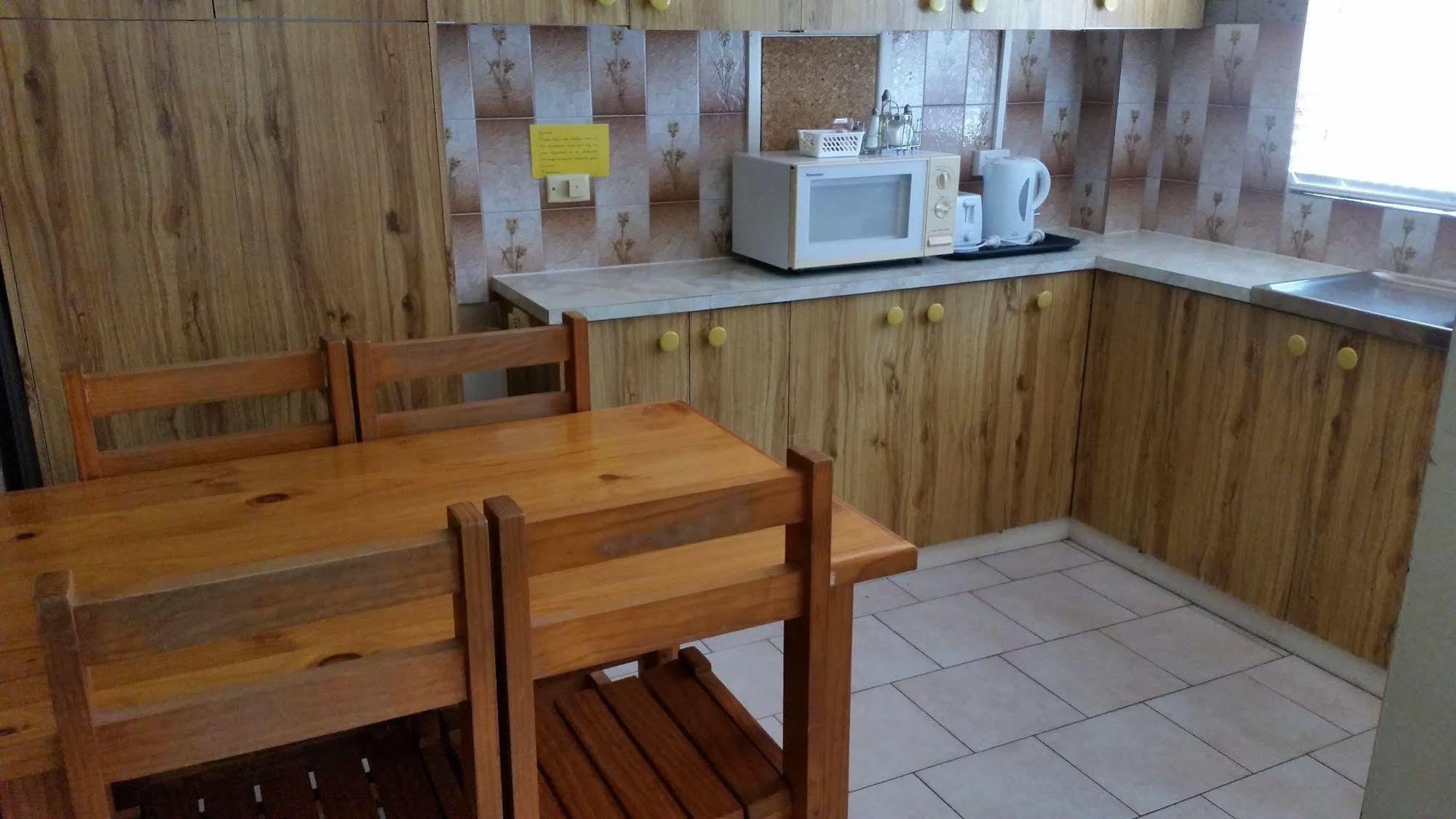 Clifford Park Motor Inn Toowoomba Buitenkant foto